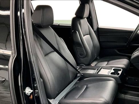 Used 2025 Honda Odyssey Sport-L image 8