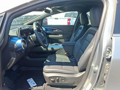 New 2026 Chevrolet Equinox EV LT FWD image 6