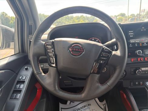 Used 2025 Nissan Frontier PRO-4X w/ Pro Premium Package AWD/4WD image 17