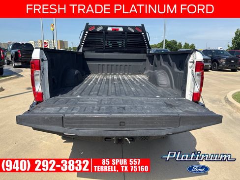 Used 2018 Ford F350 Lariat w/ Lariat Ultimate Package AWD/4WD image 5