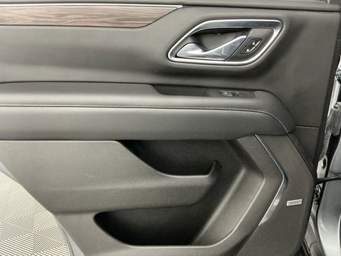 Used 2021 Chevrolet Tahoe LT w/ LT Signature Package image 9