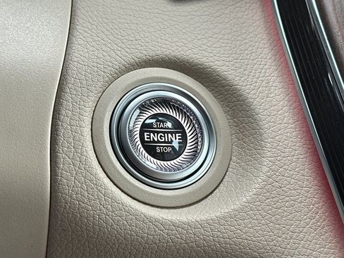 Certified 2022 Mercedes-Benz GLC 300 image 22