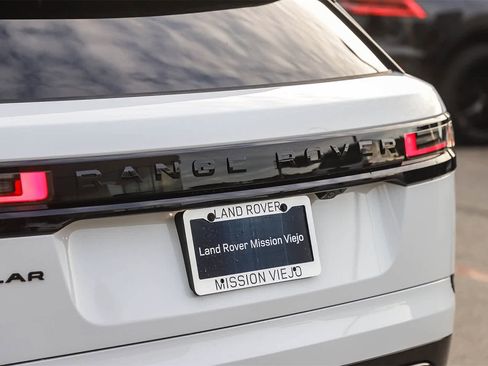 New 2026 Land Rover Range Rover Velar Dynamic SE image 10