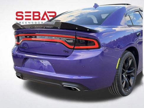 Used 2016 Dodge Charger R/T w/ Plus Group image 18