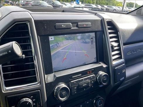 Used 2017 Ford F250 XLT w/ XLT Value Package AWD/4WD image 21