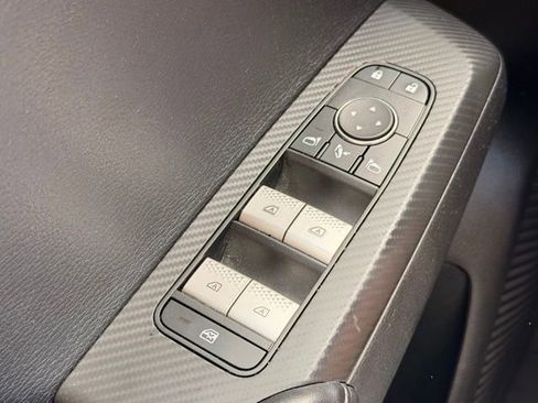 Used 2024 Mitsubishi Outlander SE AWD/4WD image 25