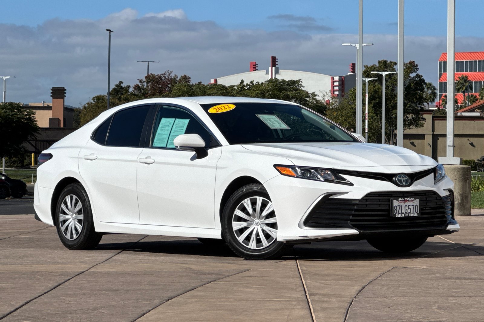 Certified 2022 Toyota Camry LE FWD image 2