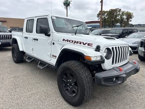 Used 2022 Jeep Gladiator Mojave w/ Cold Weather Group AWD/4WD image 3