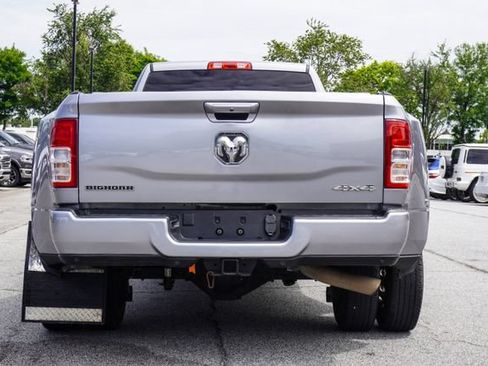 Used 2024 RAM 3500 Big Horn w/ Sport Appearance Package AWD/4WD image 30