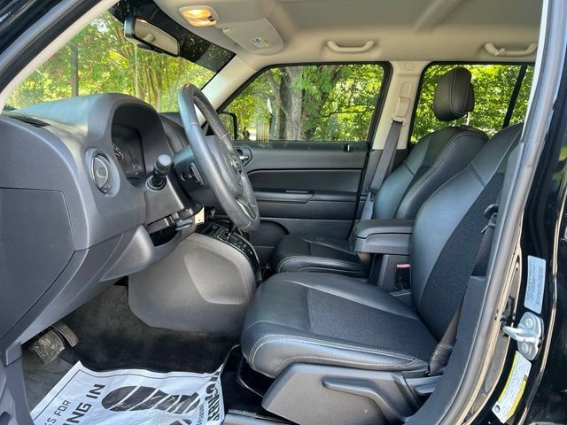 Used 2017 Jeep Patriot Sport w/ Power Value Group FWD image 12
