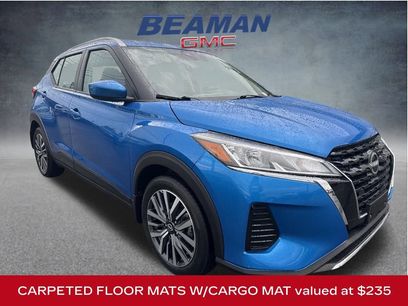 Used 2023 Nissan Kicks SV