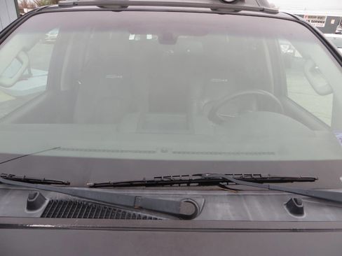 Used 2015 Nissan Xterra PRO-4X w/ Pro-4x Leather Package image 35