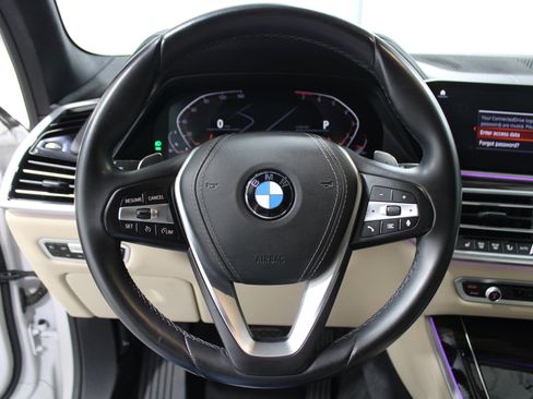 Used 2019 BMW X5 xDrive40i w/ Convenience Package AWD/4WD image 9