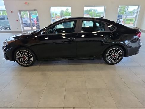 Used 2023 Kia Forte GT FWD image 11
