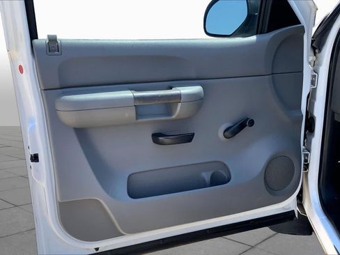 Used 2007 Chevrolet Silverado 1500 W/T RWD image 21
