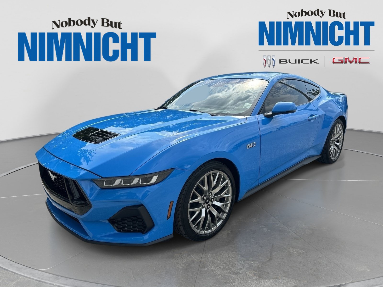 Used 2024 Ford Mustang GT Premium RWD image 1