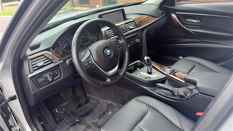 Used 2014 BMW 328i xDrive Sedan AWD/4WD image 30
