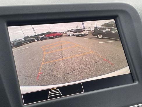 Used 2023 Chevrolet Equinox LT image 10