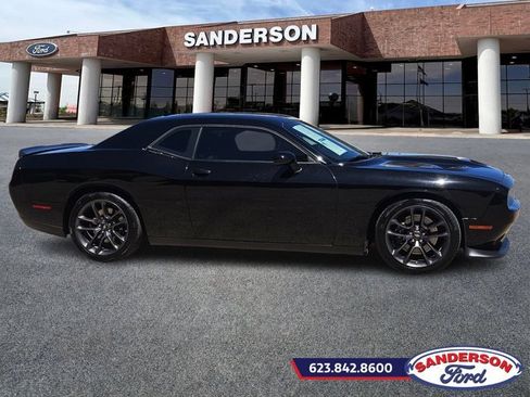 Used 2021 Dodge Challenger R/T Scat Pack w/ Driver Convenience Group image 2