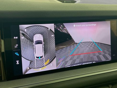 New 2026 Porsche Cayenne AWD/4WD image 17