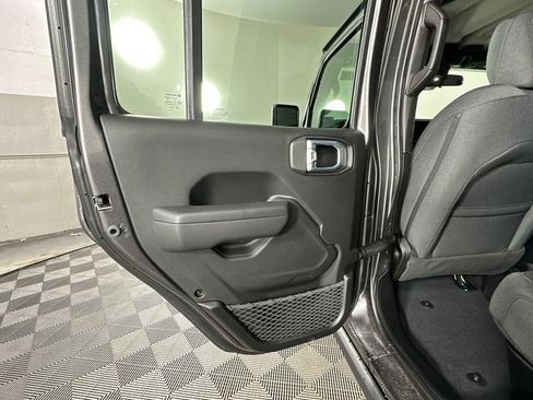 New 2026 Jeep Gladiator Willys image 11