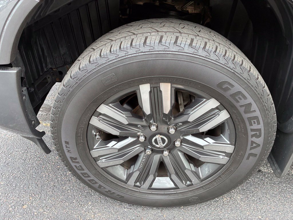 Certified 2021 Nissan Titan Platinum Reserve w/ Moonroof Package AWD/4WD image 12