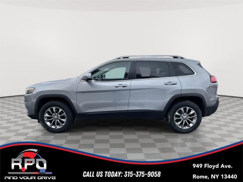 Used 2020 Jeep Cherokee Latitude Plus w/ Cold Weather Group image 2