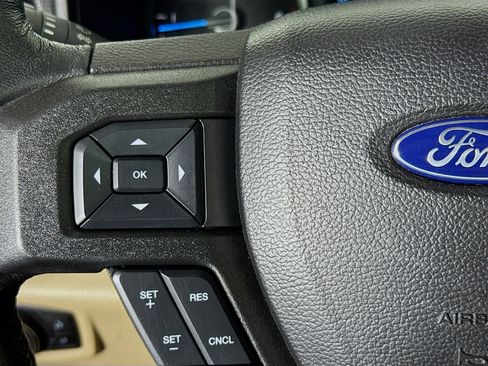 Used 2017 Ford F150 XLT w/ Equipment Group 301A Mid image 13