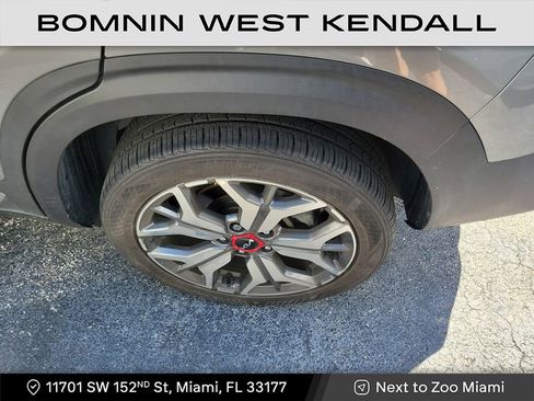 Used 2023 Kia Seltos SX image 6