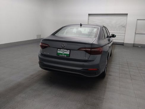 Used 2023 Volkswagen Jetta SE FWD image 7
