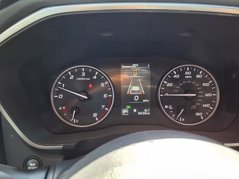 Used 2025 Subaru Ascent Limited image 14