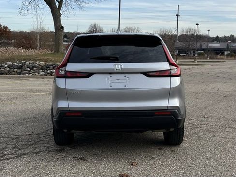 Certified 2025 Honda CR-V EX-L image 4