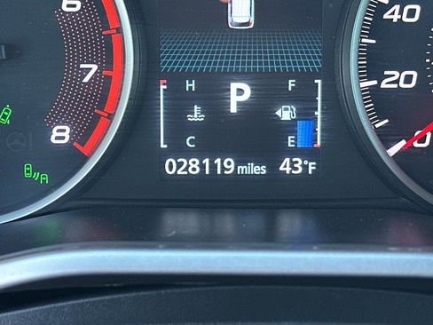 Used 2024 Mitsubishi Eclipse Cross SEL image 16