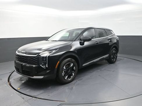 Used 2026 Kia Sportage LX AWD/4WD image 3