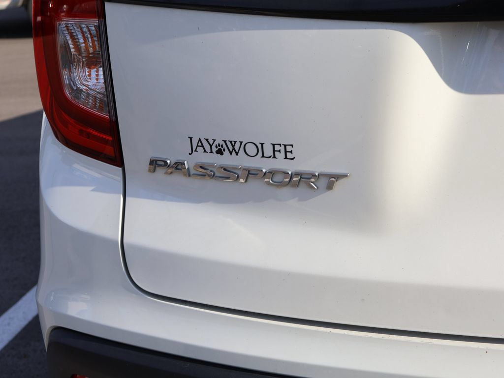 Used 2019 Honda Passport Elite image 8