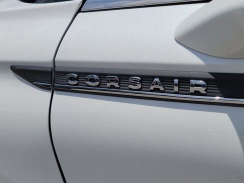 Used 2021 Lincoln Corsair Reserve w/ Elements Package AWD/4WD image 29