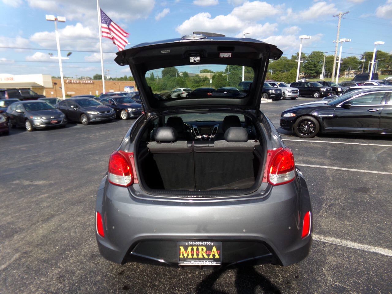 Used 2015 Hyundai Veloster w/ Option Group 03 FWD image 26