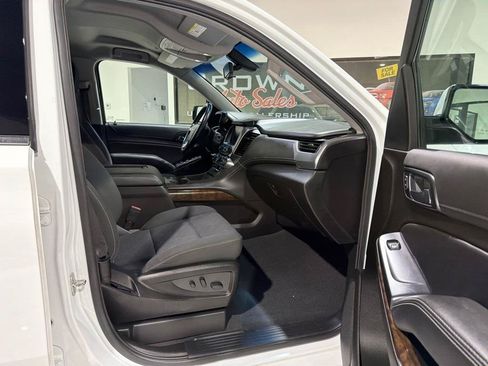 Used 2019 Chevrolet Tahoe LS RWD image 15