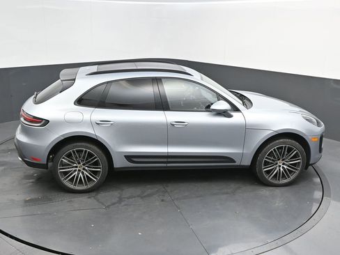 New 2026 Porsche Macan image 44