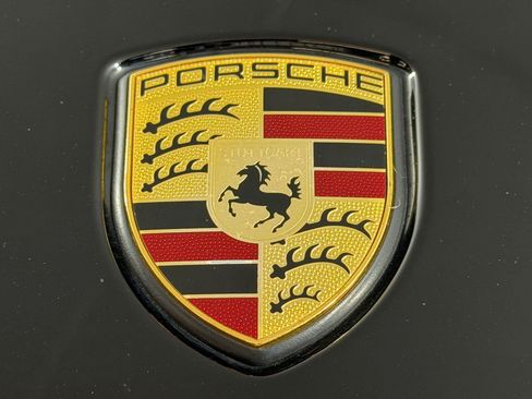 Used 2013 Porsche Cayenne w/ Convenience Pkg AWD/4WD image 25