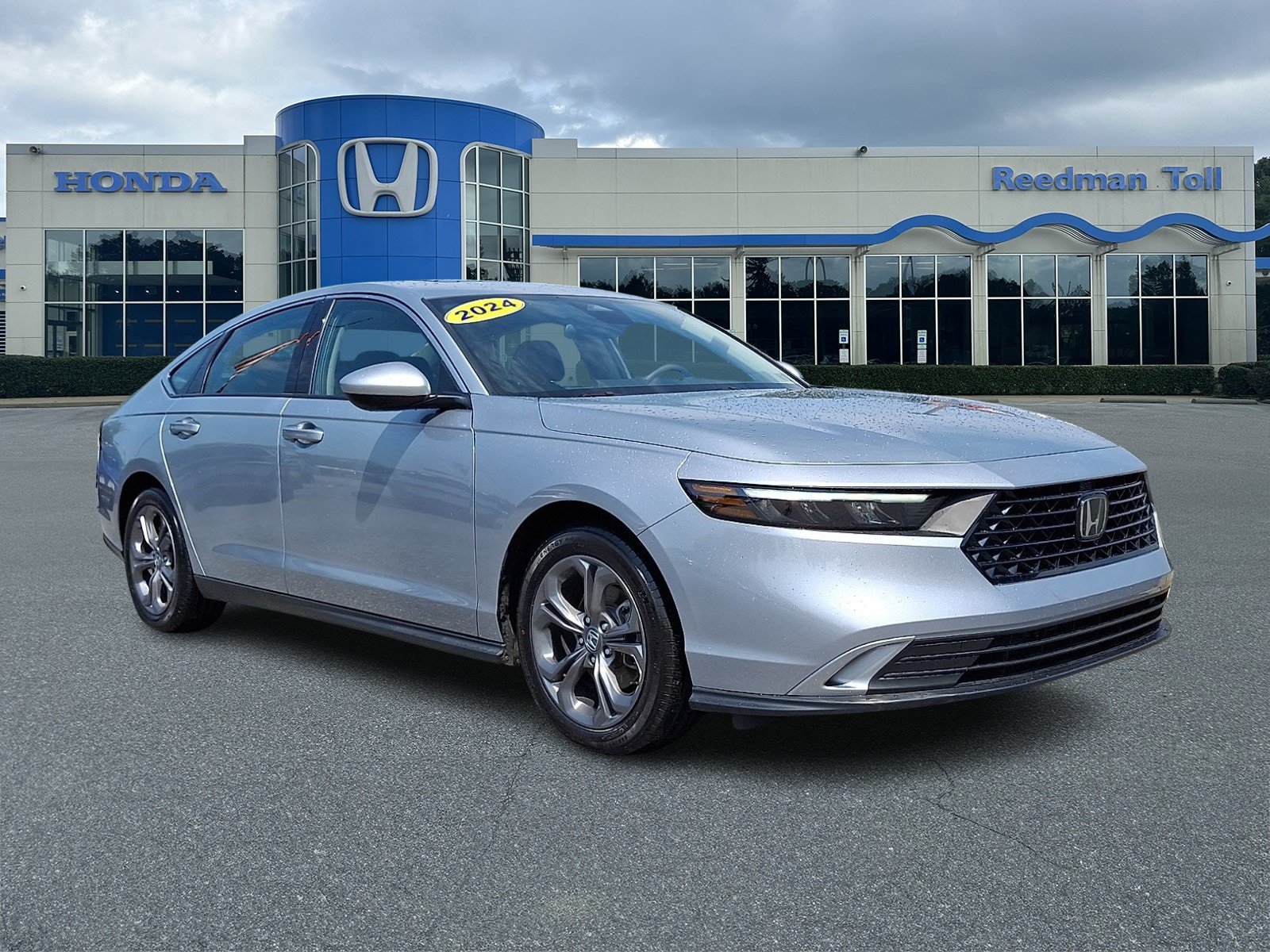 Used 2024 Honda Accord EX image 1