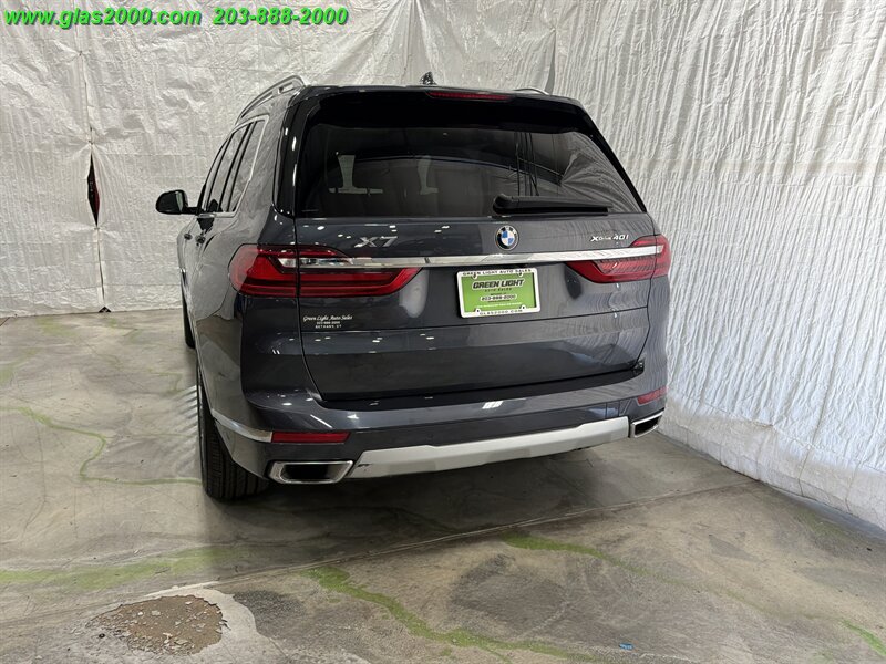 Used 2022 BMW X7 xDrive40i w/ Premium Package AWD/4WD image 39