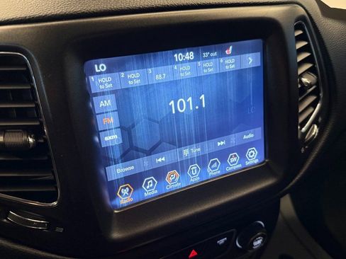 Used 2018 Jeep Compass Trailhawk w/ Leather Interior Group image 12