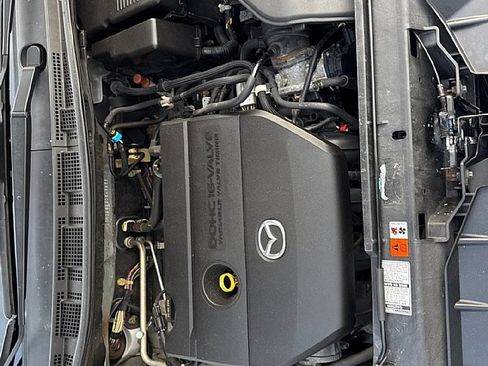 Used 2009 MAZDA MAZDA5 Touring image 22