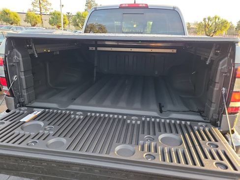 New 2026 Nissan Frontier SV w/ SV Convenience Package RWD image 13