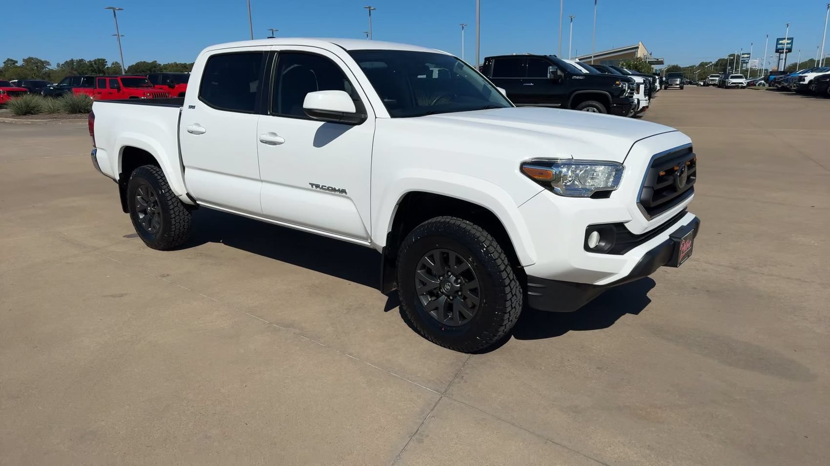 Used 2023 Toyota Tacoma SR5 RWD image 3