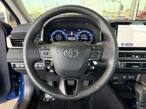 Certified 2025 Toyota Camry XLE image 23