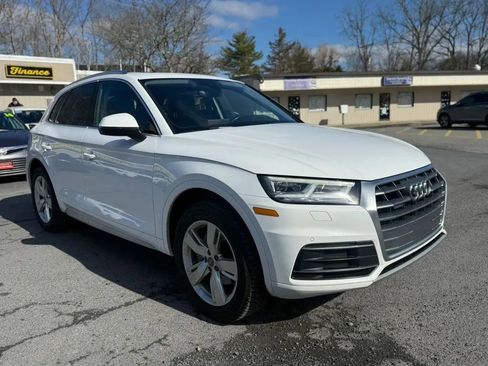 Used 2018 Audi Q5 2.0T Premium Plus w/ Premium Plus Package image 3