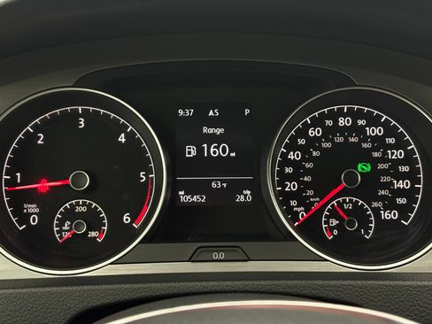 Used 2015 Volkswagen Golf TDI S FWD image 18