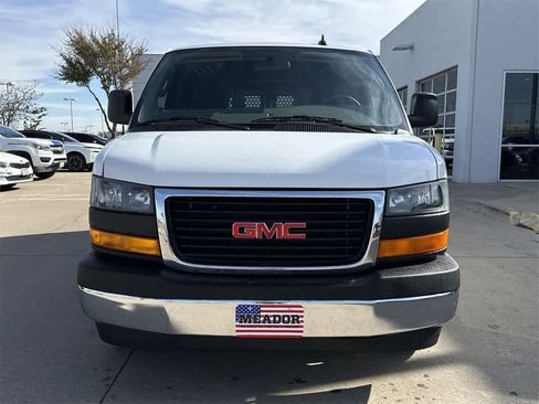 Used 2023 GMC Savana 2500 w/ Driver Convenience Package image 7